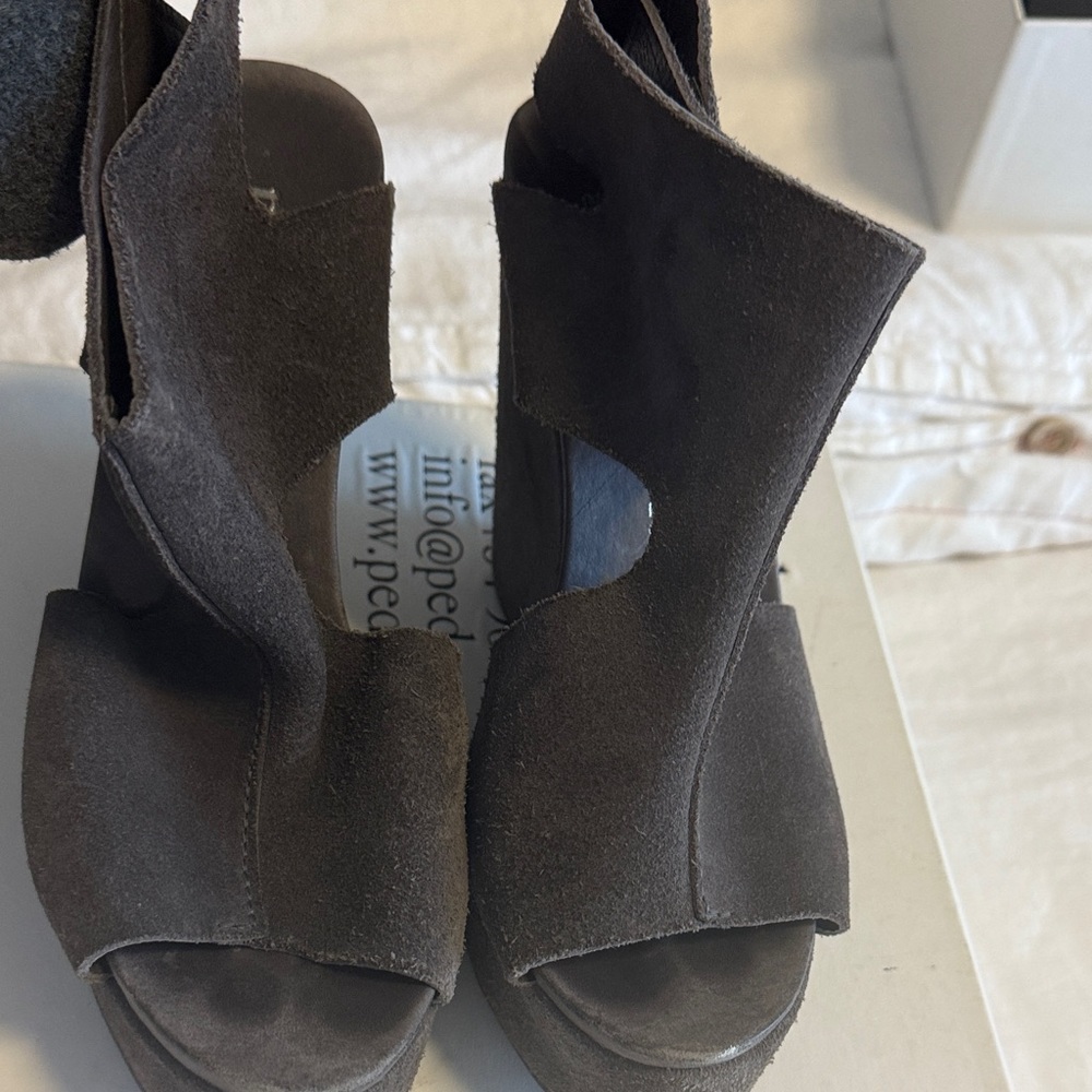Pedro Garcia Charcoal Wedge Shoes - Picture 3 of 5